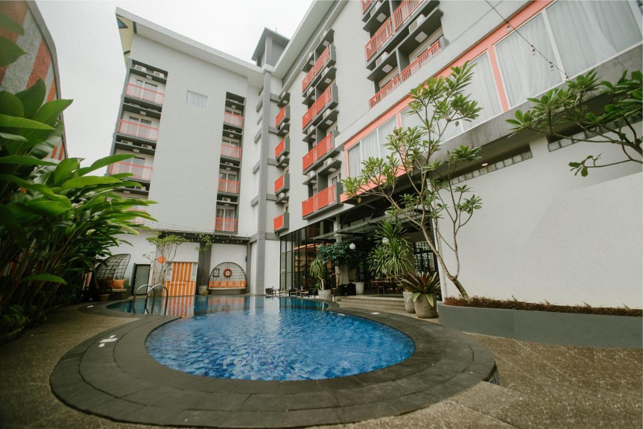 The Bountie Hotel And Convention Centre Sukabumi Zewnętrze zdjęcie